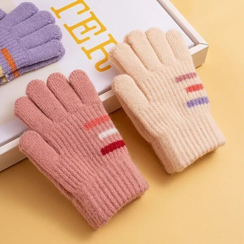 Sarung tangan wol hangat untuk anak-anak, 1 pasang sarung tangan bergaris modis sederhana untuk bayi laki-laki perempuan luar ruangan musim gugur musim dingin kasmir 3-6t sarung tangan anak-anak