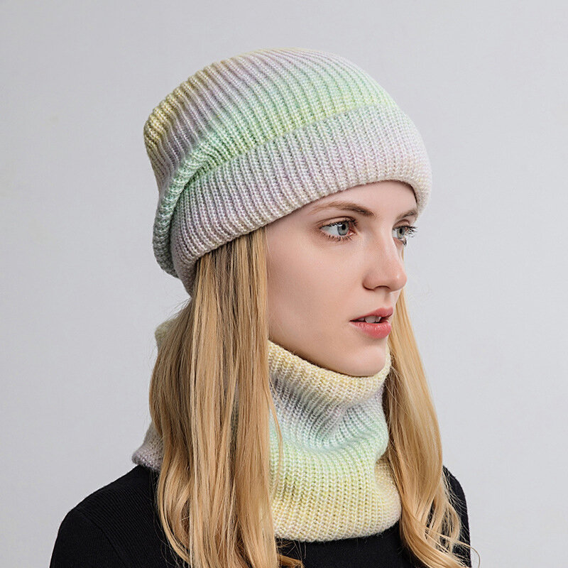 Topi kupluk rajut wanita, selendang Beanie hangat 2 buah bulu lapisan wol rajutan leher warna gradien musim dingin