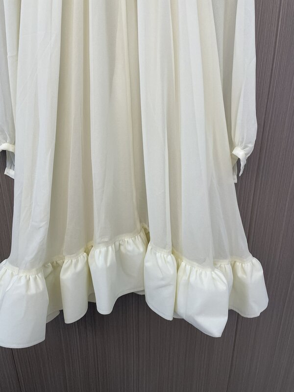 원단 타이 드레스 밑단 프릴 디자인, 부드럽고 편안한 캐주얼 패션, 2023 여름 신상