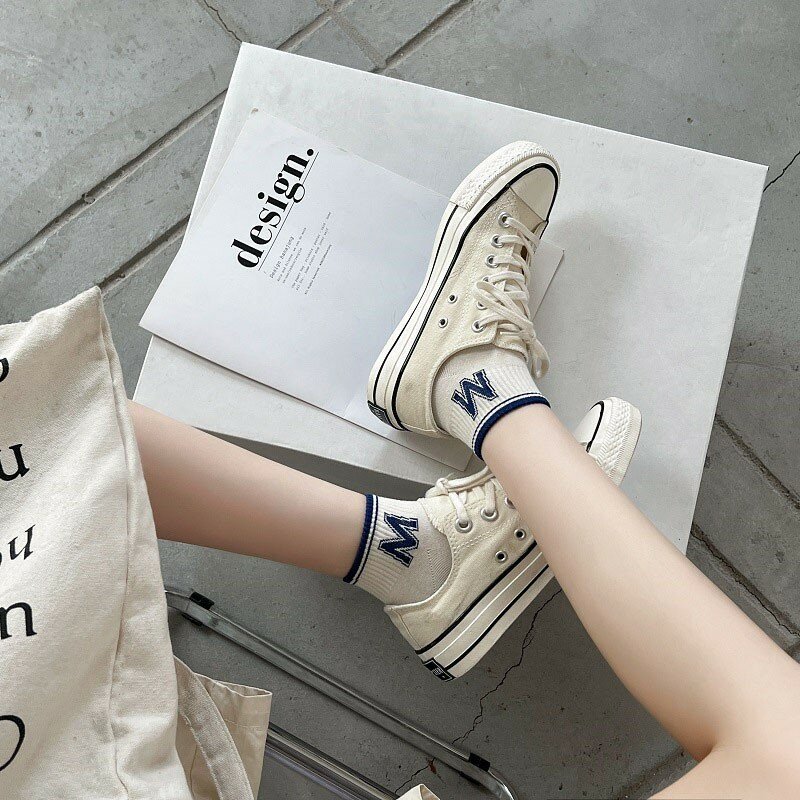 Women's Cotton Socks Personalized Letter Stripes Trendy Color Matching Comfortable Breathable INS Versatile Sports Socks B123