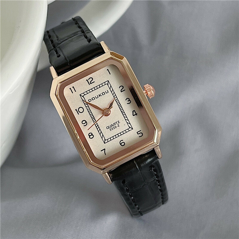 The Square Classcial Women Ultra Thin Small Dial Watches Leather Band Niche Antique Quartz Watch Relogio Feminina
