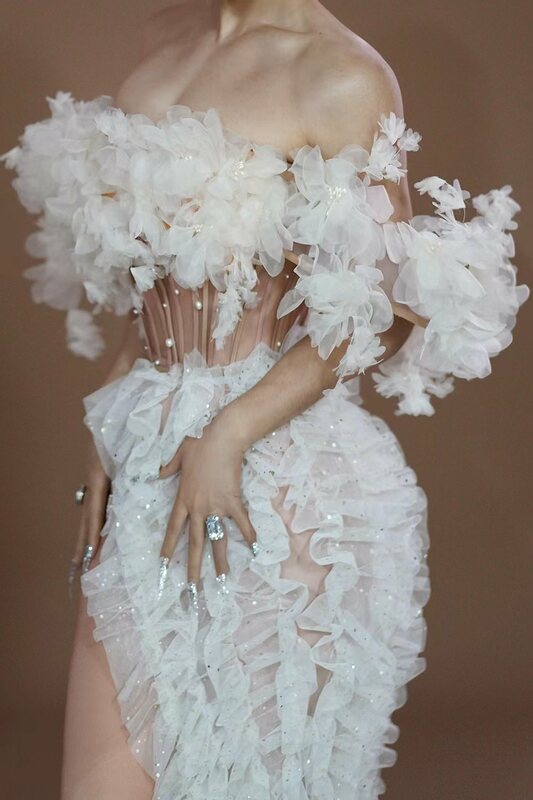Baomihua-Vestidos de Noche largos y elegantes con flores blancas para mujer, vestidos de noche con hombros descubiertos, cuentas de encaje, Forma africana, Sexy