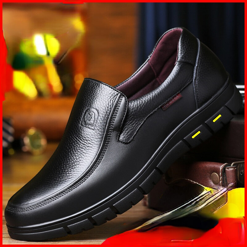 Oryginalne skórzane ręcznie robione buty 2023 obuwie dla mężczyzn płaski obcas buty sportowe Outdoor obuwie mokasyny oddychające sneakersy