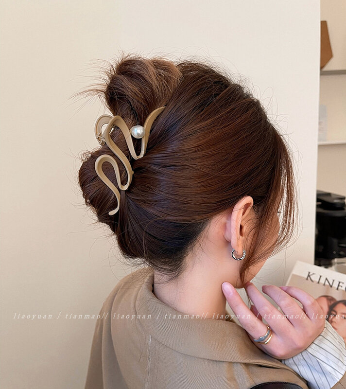 Fashion Wave glassato Geometric Hair Claw Clip Trendy Hair Clips morsetti per capelli forcine accessori per capelli da festa per le donne copricapo