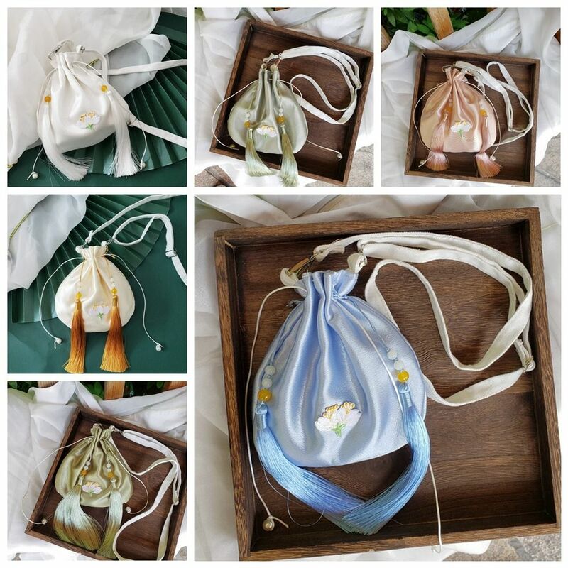 Ethnische Art Hanfu Seide Kordel zug Tasche chinesischen Stil Umhängetasche Stickerei Blume Handtasche Quaste Umhängetasche