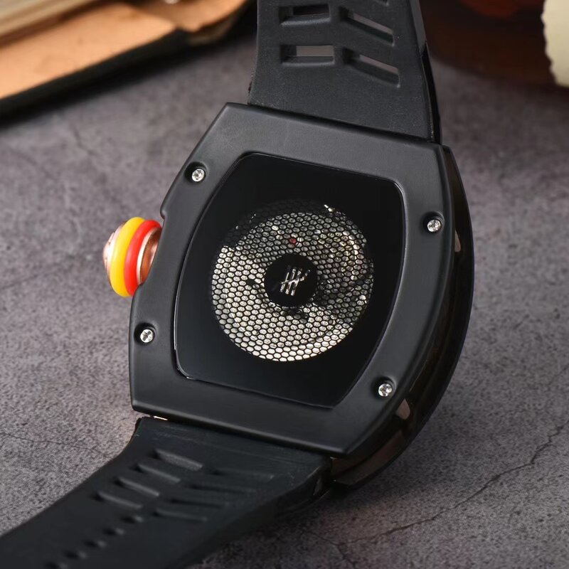New devil's eye IP cable, literal, needle, super luminous men's quartz watch leisure all simple high-end trend watch
