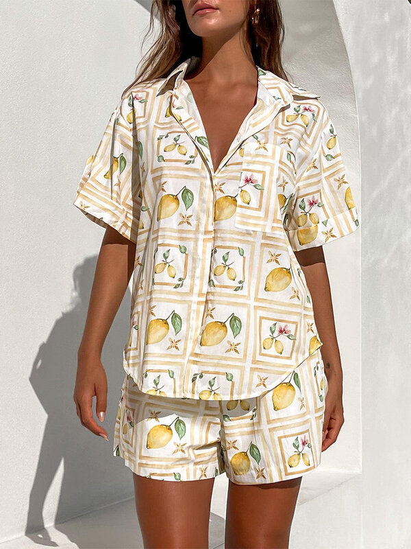 女性用レモンプリントパジャマセット,半袖ルーズシャツ,トップスとショーツ,2枚