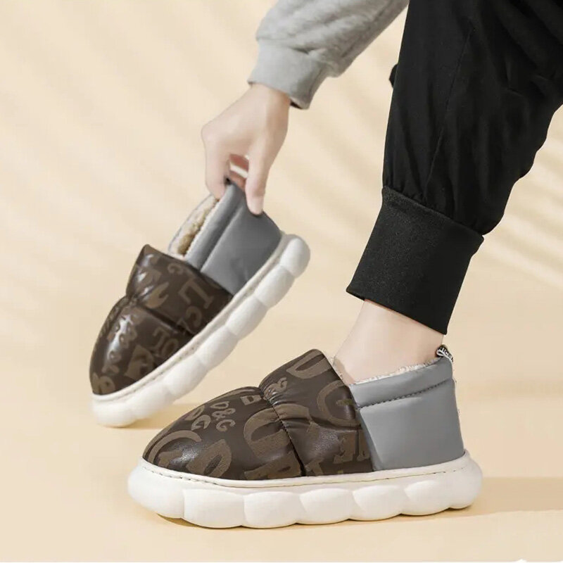 Zapatos cálidos de algodón para hombre, calzado informal de felpa antideslizante, cómodo e impermeable, para interiores