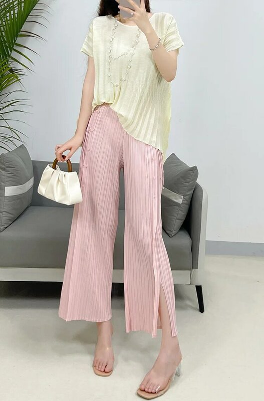 Miyake-Pantalones plisados de nueve puntos para mujer, pantalón informal de estilo chino con hebilla, versátil, de alta gama, novedad de verano 2024