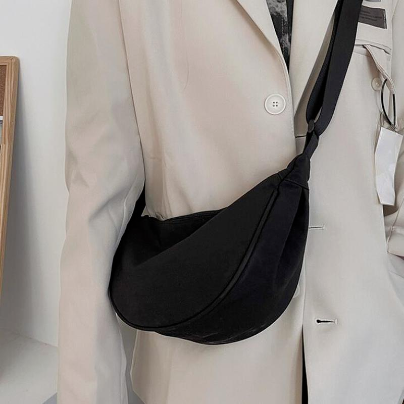 Нейлоновая сумка-мессенджер 2023, женская новая трендовая сумка для пельменей, легкая маленькая сумка на плечо, сумка для подмышек, простая Холщовая Сумка на плечо