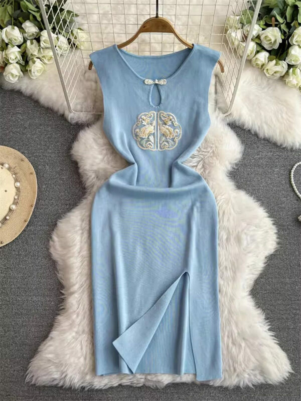 New Chinese Style Embroidered Dress For Women In Spring/Summer 2024 Fashion Design Temperament Slim Hp Wrap Bodycon Dress K968