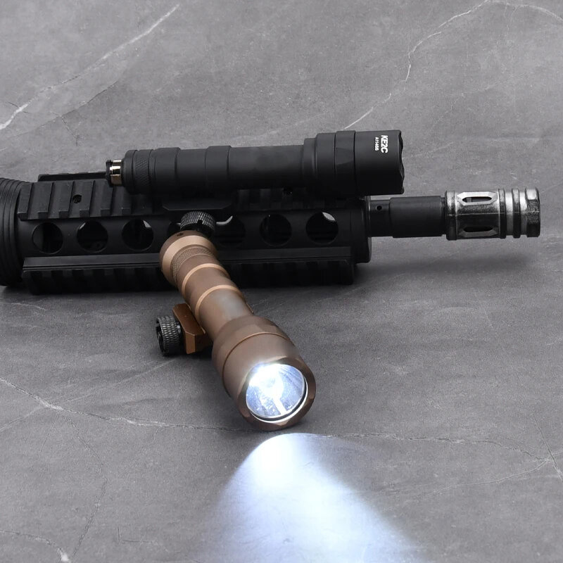 Surefr-linterna táctica M600 M600U, luz de explorador con interruptor de presión de doble función, luz de Rifle, arma de caza, luz de pistola, accesorios