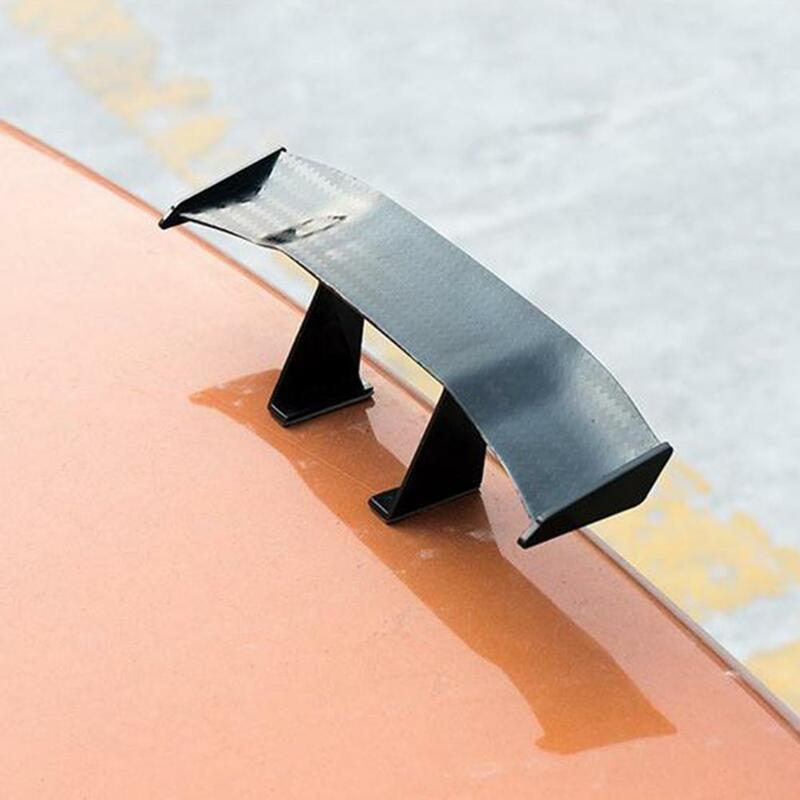 Mini Spomicrophone d'aile arrière ABS noir pour voiture, outil de réaménagement de voiture universel, petite aile arrière de course, décoration