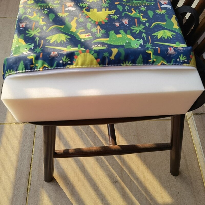 Y1UB Antypoślizgowa poduszka dolna na krzesło Przenośne siedzisko podwyższające dla malucha do stołu jadalni