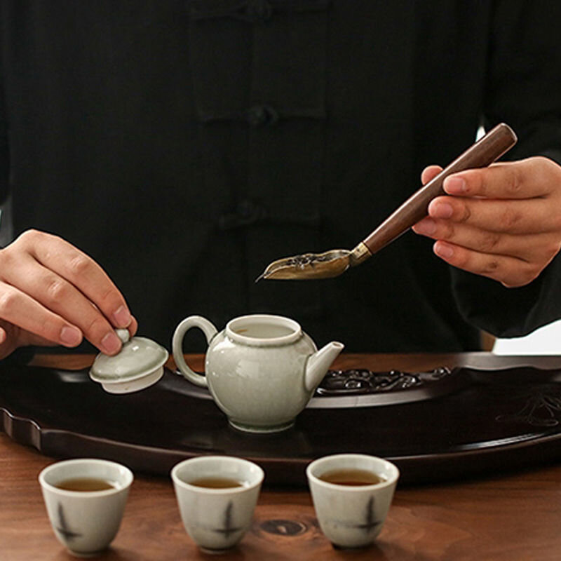 1ชิ้นช้อนชาไม้มะเกลือวินเทจโลหะ/ด้ามไม้ทึบพลั่วชาแบบสร้างสรรค์ย้อนยุคอุปกรณ์ชงชากังฟูชาของขวัญช้อนชา