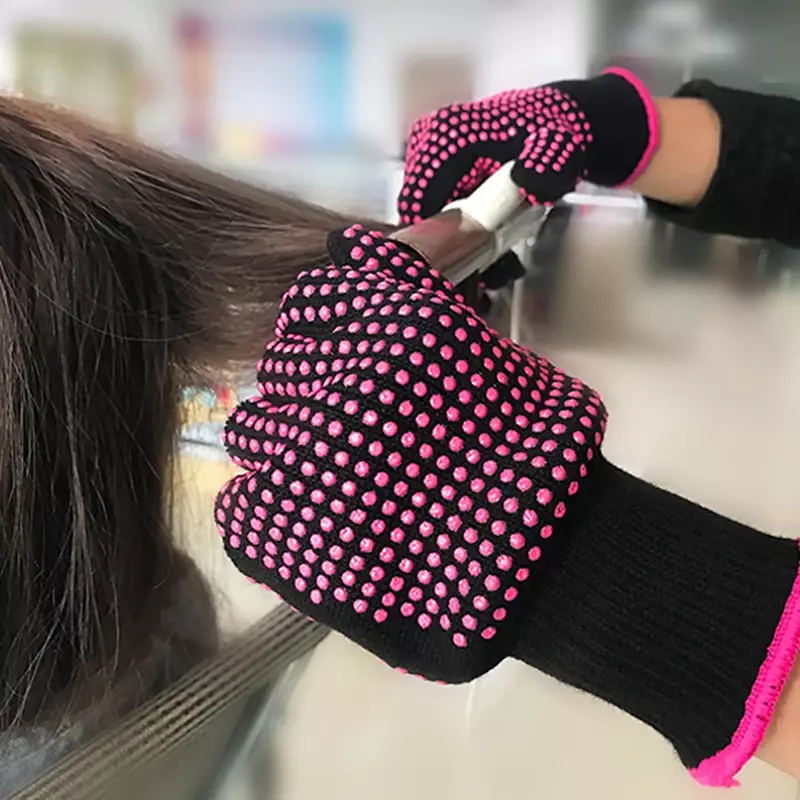 1 Set for Hair Styling 2PCS Heat Resistance Gloves+1PC Heat Resistance Mat+2PCS Hair Parting Combs+6PCS Non Slip Hair Clips