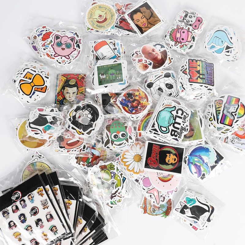 50 buah stiker acak buah Anime kartun lucu hewan hati tahan air stiker Decal untuk anak-anak hadiah pesta hadiah