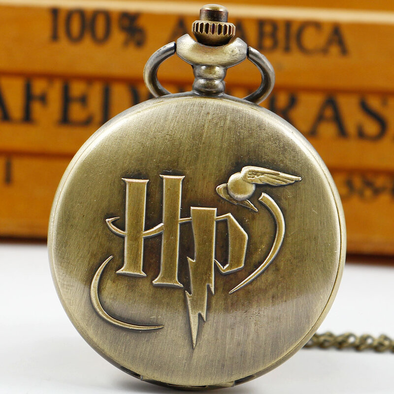 Reloj de bolsillo de cuarzo con diseño de letras clásicas, popular, con esfera blanca, collar de números romanos, regalo para estudiantes masculinos y femeninos