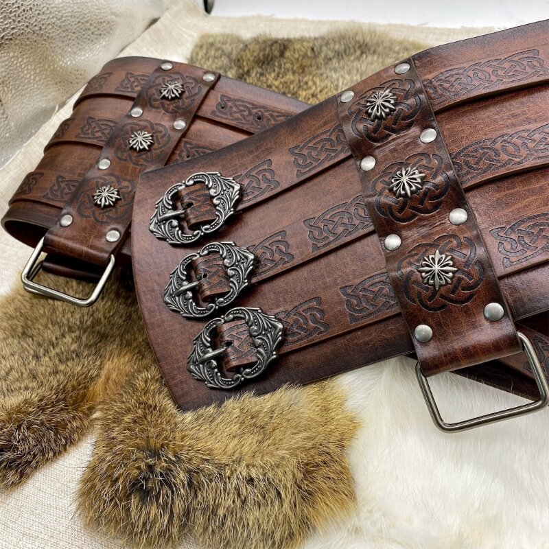 Cintura larga vichinga Cintura in pelle PU goffrata Cintura cosplay norrena Cintura rinascimentale medievale con fibbia Costume