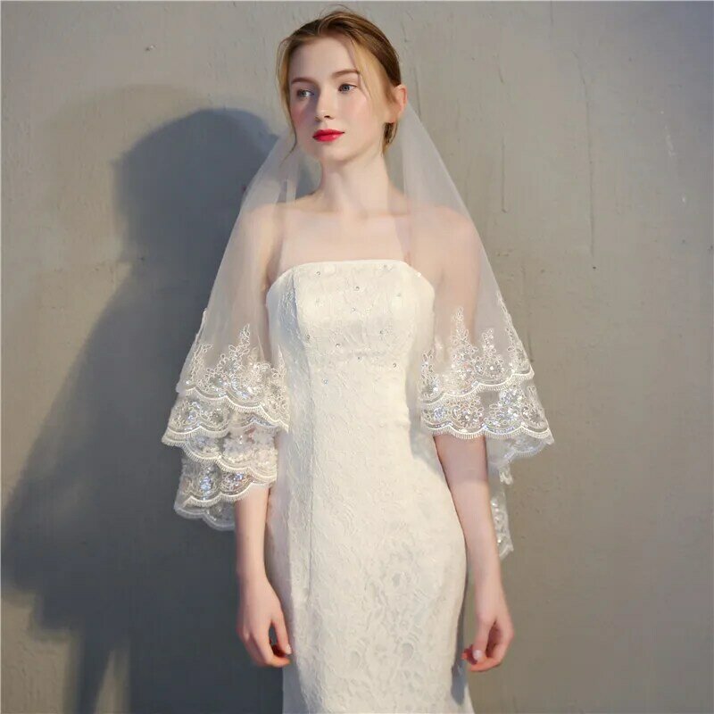 Accessori da sposa in pizzo moda velo da sposa corto due strati veli da sposa scintillanti con pettine 2022