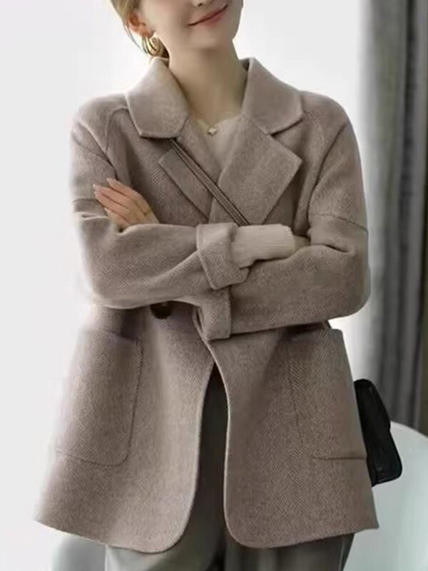 Blazer corto in lana per donna, primavera/autunno 2024 nuovo cappotto occidentale alla moda, Bestseller all'inizio della primavera Plus Size Chic Spring Outfit