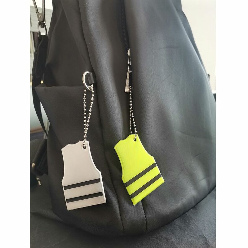 4PCS PVC Reflective Lattice Vest Keychain Gift 5.5*4.5CM Multicolor Safety Vest Key Ring Reflective Vest Design Backpack
