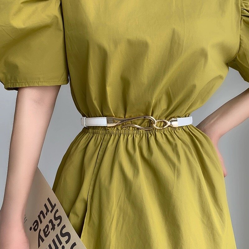 Cinto fino de couro genuíno com gancho para mulheres, decoração versátil, camada principal de couro, cintura artesanal, nova tendência