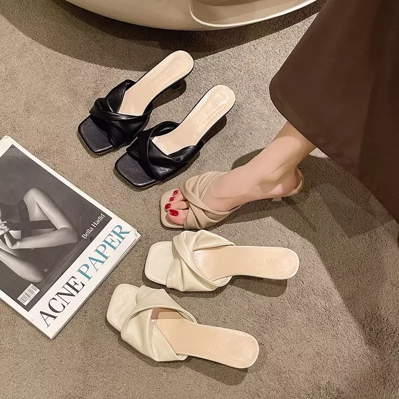 Scarpe per le donne pantofole moderne pantofole da donna moda estiva pantofole poco profonde da donna al di fuori del sandalo con tacco medio femminile
