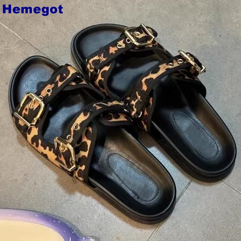 Pantofole Casual con stampa leopardata nera moda estiva sandali con suola spessa fibbia per cintura in metallo versatili da donna al di fuori degli scivoli da spiaggia