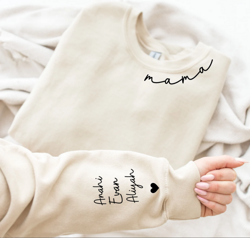 Custom Mama Sweatshirt com nome infantil na manga, personalizado Mom Sweatshirt, presente de Natal para ela