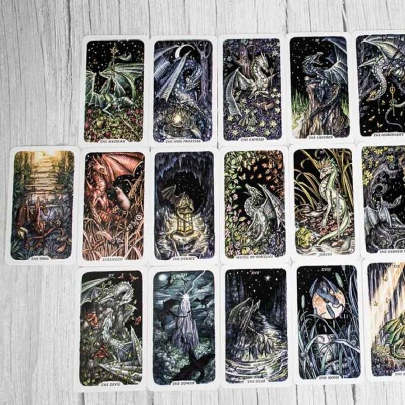 Baraja de Tarot Smoke, Ash & Embers, 79 cartas de piezas, 12x7cm, tamaño estándar con 4 tarjetas de referencia para principiantes
