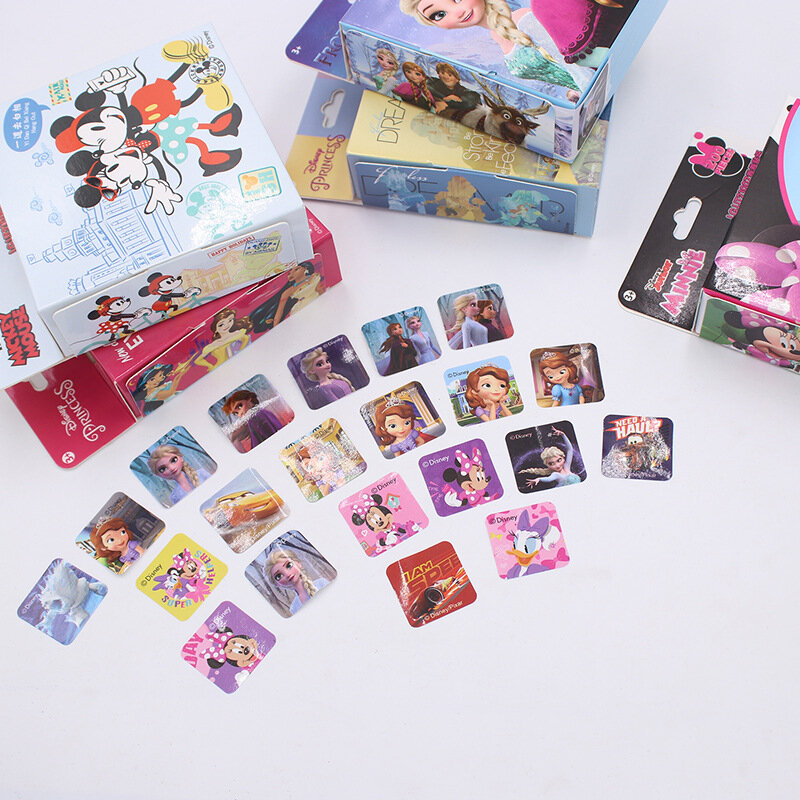 200 fogli/scatola Disney Cartoon Pull Out Stickers Princess Frozen Mickey Mouse Minnie Sticker Girl Boy Teacher Reward Toys Gift
