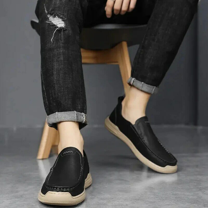 Sepatu pantofel Retro pria, Sneaker Jalan kasual warna Solid, bawahan tebal Anti slip, luar ruangan, berkendara, datar