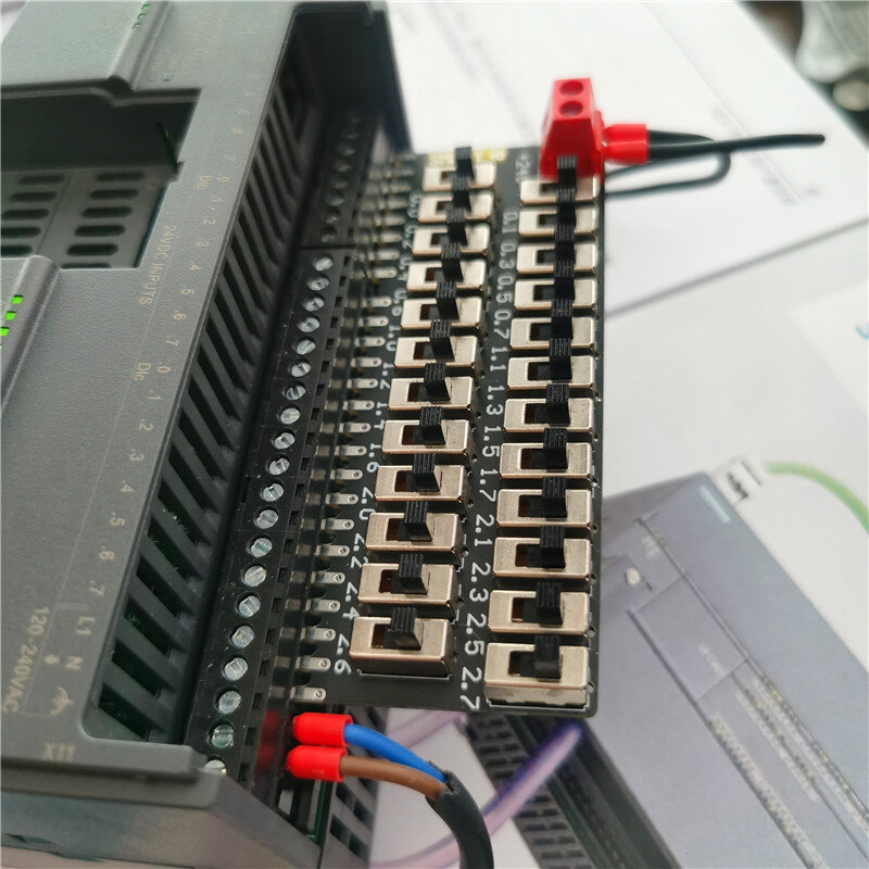 Switch value debugging board for SMART S7-200 PLC ST40 SR40 input simulation board