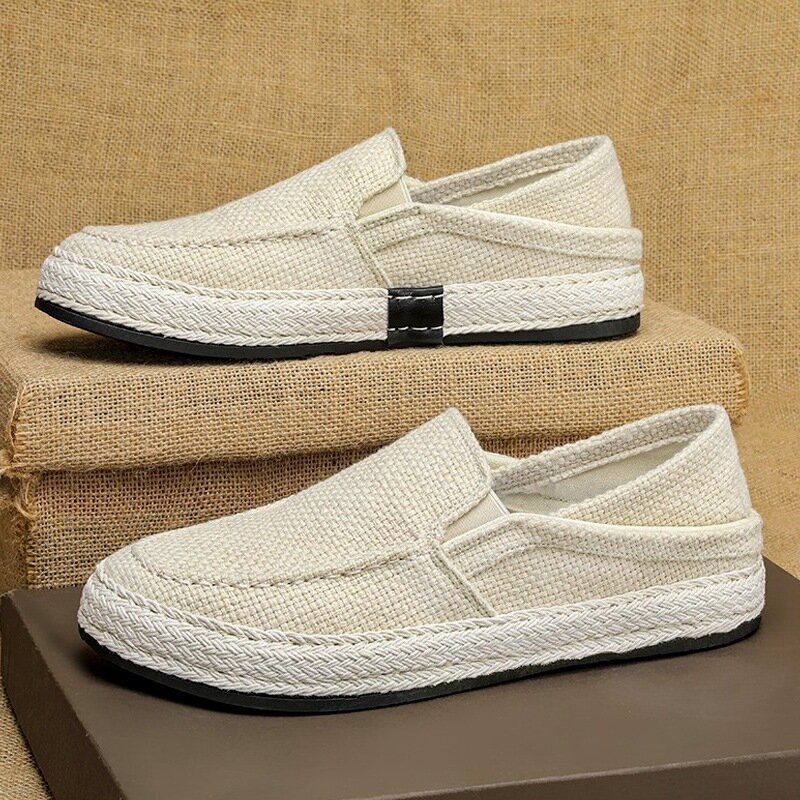 Sepatu loafer Linen klasik pria, sepatu selop kasual ringan Musim Panas 2024 untuk pria, sepatu kanvas bersirkulasi