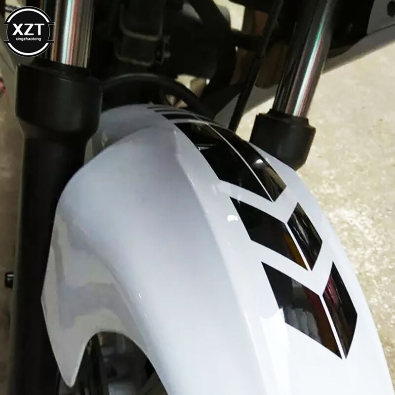 Motorrad Reflektierende Aufkleber Rad auf Fender Wasserdichte Sicherheit Warnung Pfeil Band Auto Decals Motorrad Dekorationen Zubehör