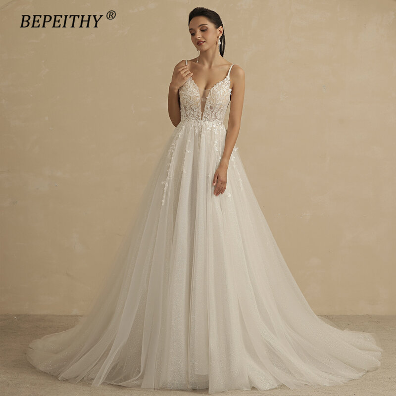 BEPEITHY-딥 브이넥 스파게티 스트랩 A 라인 레이스 웨딩 드레스 여성용, 2022 반짝이는 민소매 보헤미안 신부 파티 가운