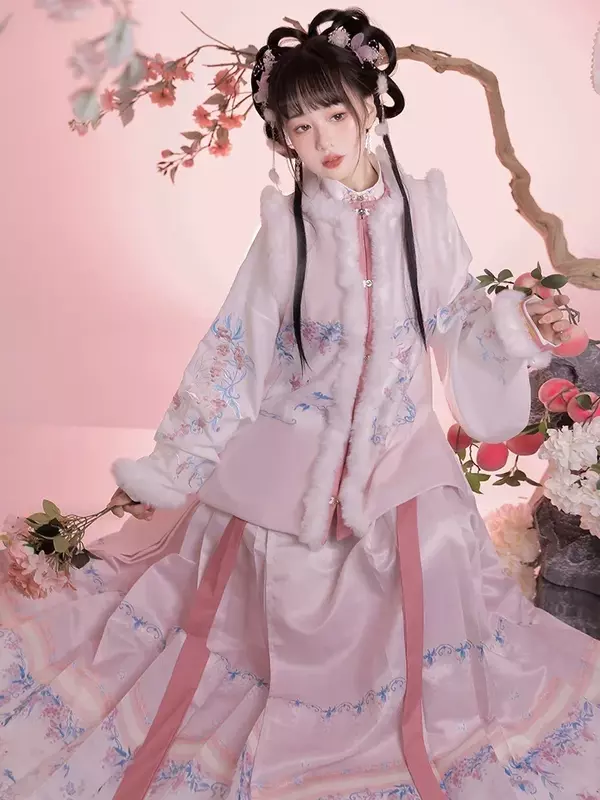 2023 Chinese New Year Rabbit Year Winter Hanfu Ming Dynasty Bijia Chinese Traditional Embroidery Hanfu Costume Plush Ma Mian