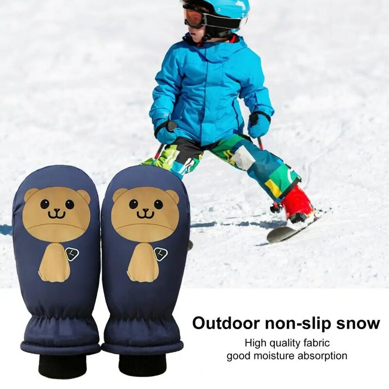 Ciepłe zimowe rękawiczki wiatroodporne rękawice narciarskie Ultra-grube wodoszczelne rękawice narciarskie z pluszowa podszewka dla małych dzieci nadruk kreskówkowy zimę