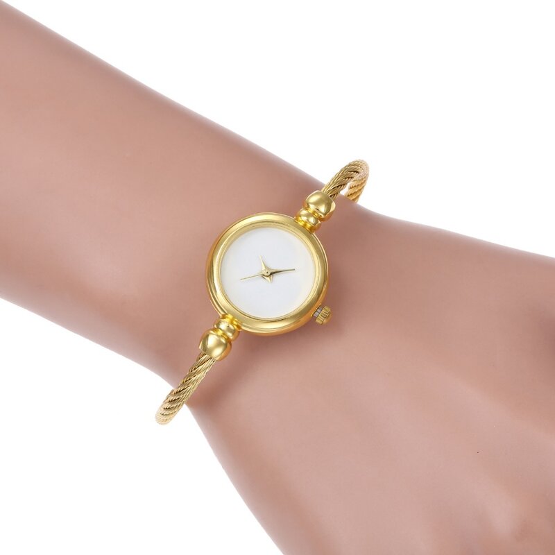 นาฬิกาข้อมือสีทองเงินสายเหล็กนาฬิกาควอตซ์ของผู้หญิงชุดนาฬิกาลำลองสำหรับผู้หญิง