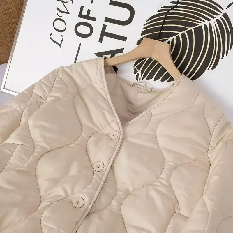 CO-Chaqueta corta acolchada de algodón para mujer, abrigo Retro de manga larga con botones, abrigo elegante, Tricolor, moda de invierno, 2023