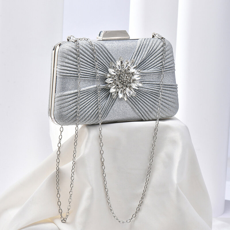2023 New Women Diamond Flower Evening Bags Fold Wedding Clutch Purse Banquet Chain Wallets 4 Colors Drop Shipping