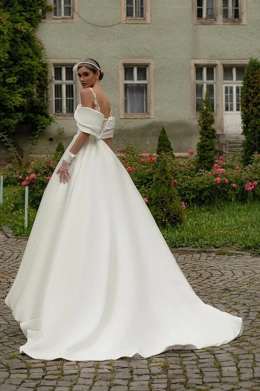 Elegant A Line Wedding Dress Satin Boat Neck Off The Shoulder With Lace Applique Beads Sweep Train Bridal Gowns For Bride