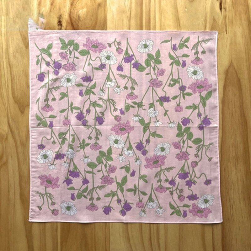 Polyester Handkerchiefs Women Washable Floral Pattern Hankie Colorful Handkerchiefs for Adult Ladies Random Pattern 449B