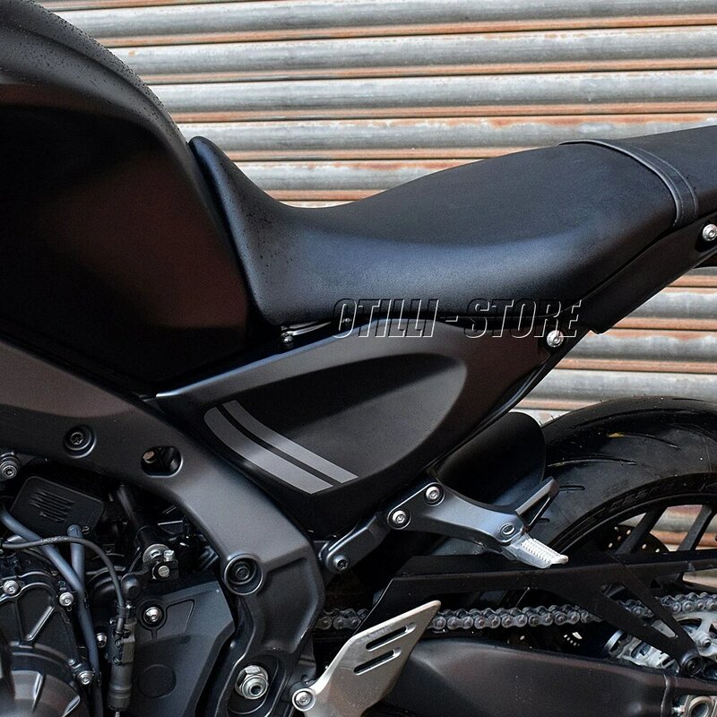 Nuovo per Yamaha MT09 MT-09 MT 09 mt09 accessori moto 5 colori cornice riempimento pannello laterale copertura protettiva 2021 2022 2023