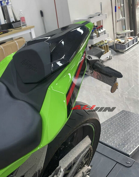 Передний обтекатель для мотоцикла из натурального сухого углеродного волокна, брызговик, капот, боковая панель для KAWASAKI ZX25R ZX4R ZX-4RR ZX4RR 2019-2024