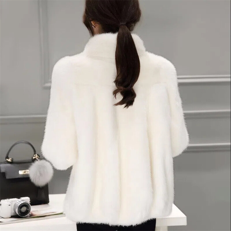 Casaco de vison imitação Haining feminino, jaqueta de alta qualidade, estilo veludo curto, branco, outono, inverno, 2023