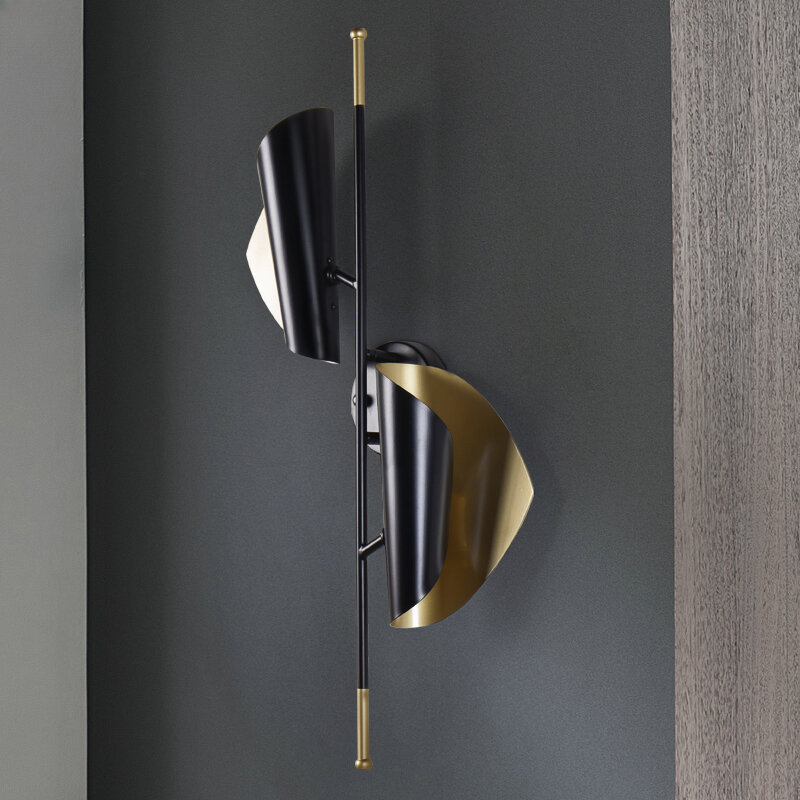 Nordic industriale Post-moderno lampada da parete decorativa di lusso in metallo nero oro Led applique da parete soggiorno studio camera da letto corridoio dell'hotel