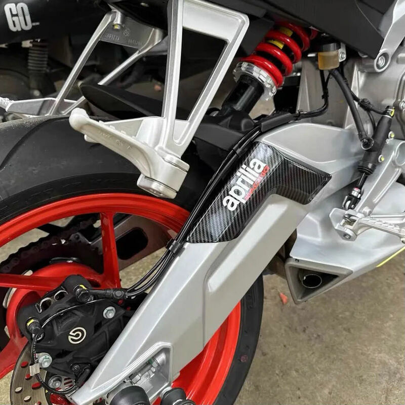 Motocicleta traseira Rocker Arm Protective Shell, Peças modificáveis, Decoração para Aprilia RS 660 2021 2022 2023