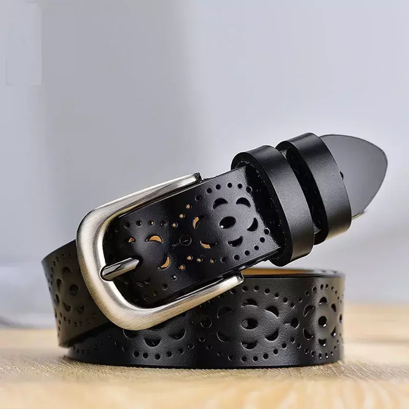 2024 New Women's Retro Korean Hollowed Out Needle Buckle Leather Belt Elegant and Fashionable Belts for Women